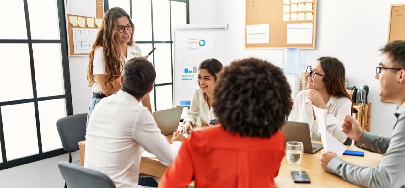 reunión de directorio en RC Ingenieros